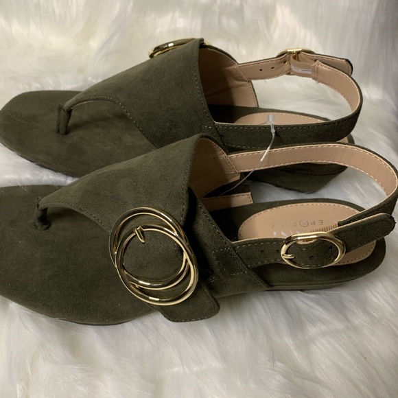 Sandals - Picture 5 of 7